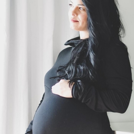 Hoodie pour femme, grossesse et allaitement - Noir | Nine Clothing