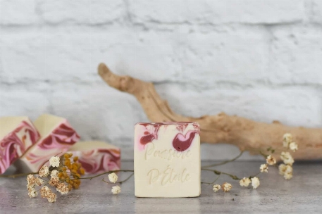 Savon en barre - Fleurs de cerisier | Savonnerie Poussière D'Étoile