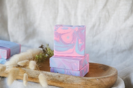 Savon en barre - Pet de licorne | Savonnerie Poussière D'Étoile