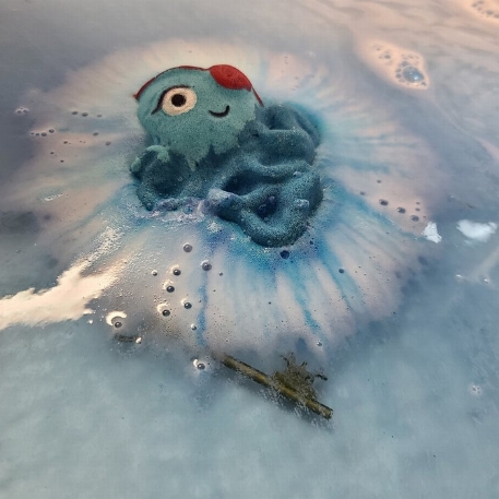 Bombe de bain avec surprise à l'intérieur - Octopus | La Fabrik