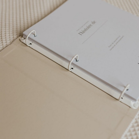 Livre de bébé - Ligné Beige | Le Petit Tableau Noir