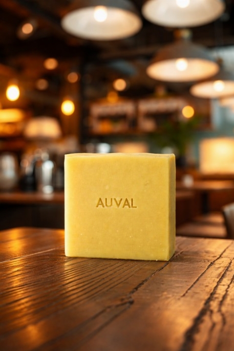 Savon en barre - Auval *Bière, melon miel et miel bio* | Savonnerie Poussière D'Étoile