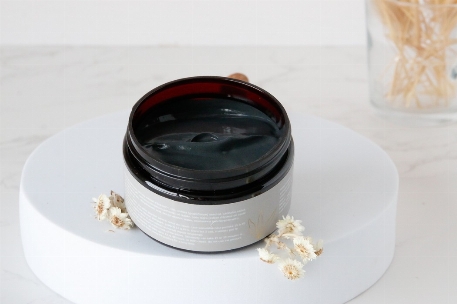 Masque visage au charbon | Savonnerie Poussière d'Étoile