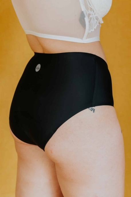 Culotte menstruelle Taille Haute Sans Couture - Absorption moyenne | Ora Protections