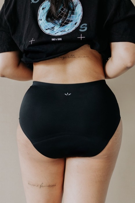 Culotte menstruelle Taille Haute Sans Couture - Absorption moyenne | Ora Protections