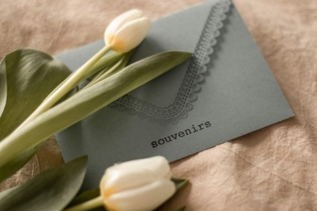 Enveloppe souvenirs - Dentelle bleu foncé | Rainbows and Lollipop