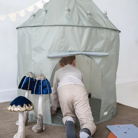 Tente de jeu castle en tissu recyclé - Vert | 3 Sprouts