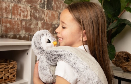 Peluche lestée Hugarounds - Pax le pinguouin | Hugimals