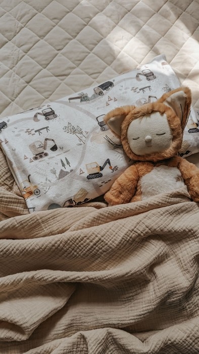 Taie d'oreiller pour enfant - Les camions | Veille sur toi