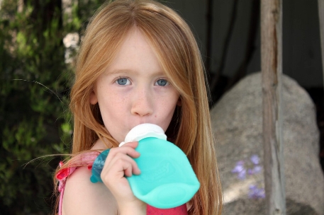 Pochette réutilisable pour aliments 6oz - Aqua | Squeasy Snacker